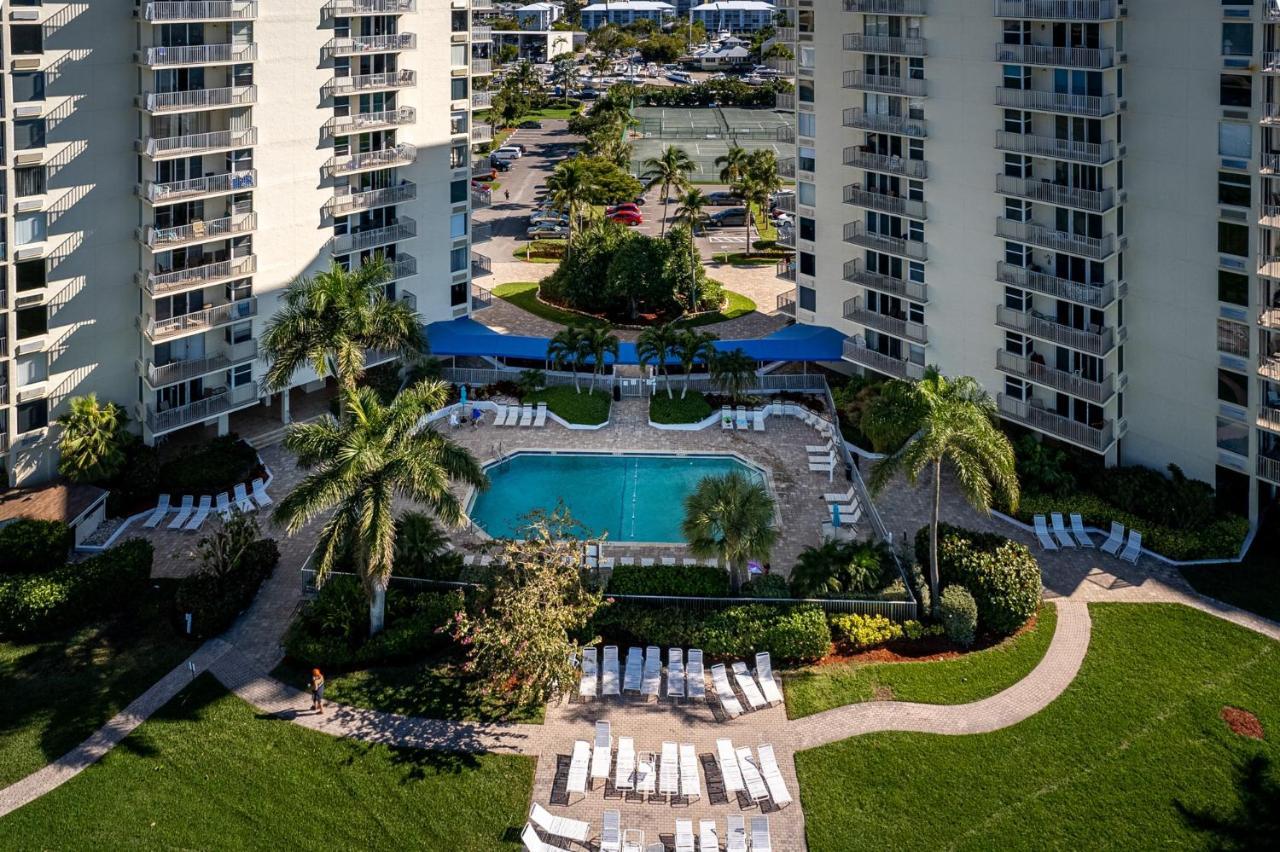 Updated Gulf Front Condo On The South End Of Fort Myers Beach! Condo Exterior foto